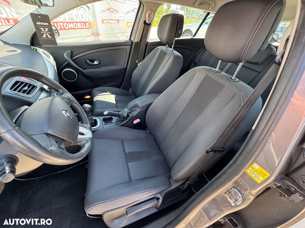 Renault Megane dCi 110 FAP Expression - 6