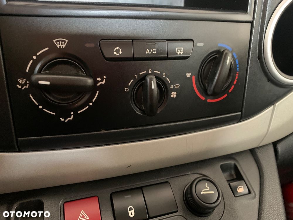 Peugeot Partner 100 Esplanade - 27