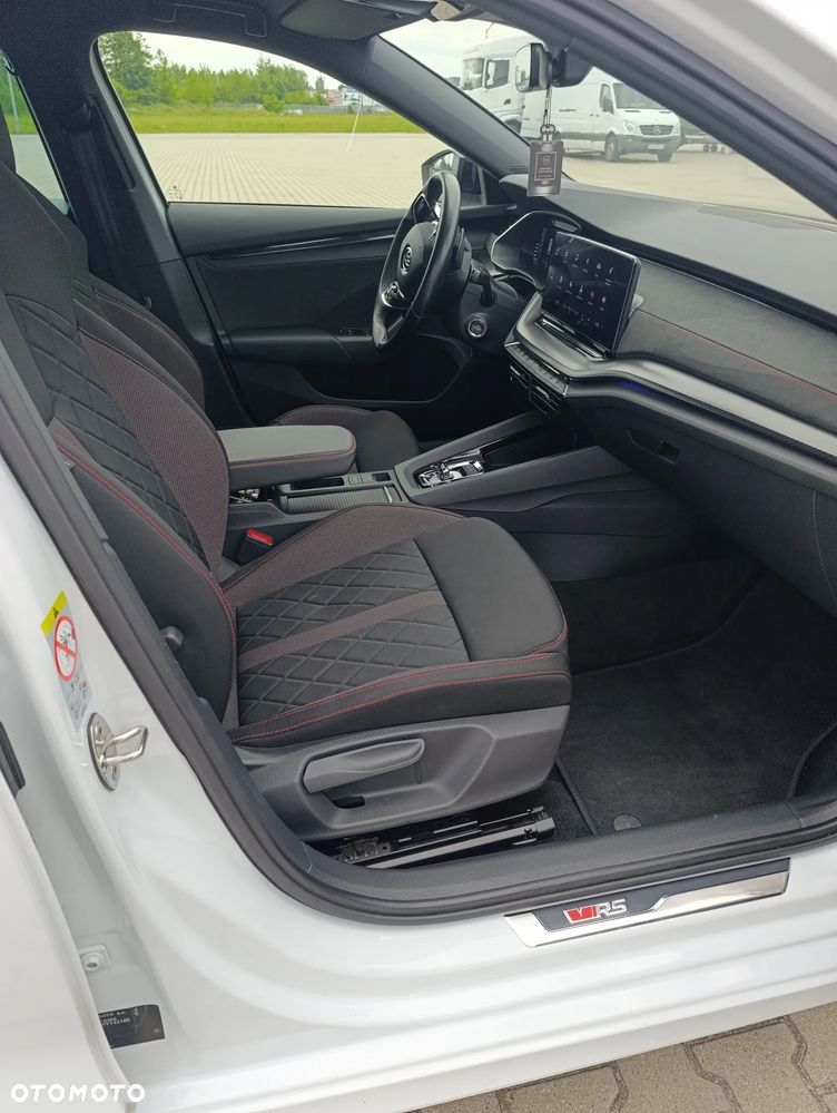 Skoda Octavia 2.0 TDI RS DSG - 10