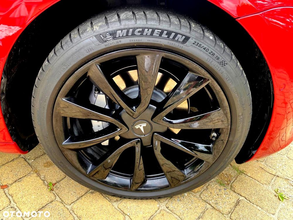 Tesla Model 3 - 34
