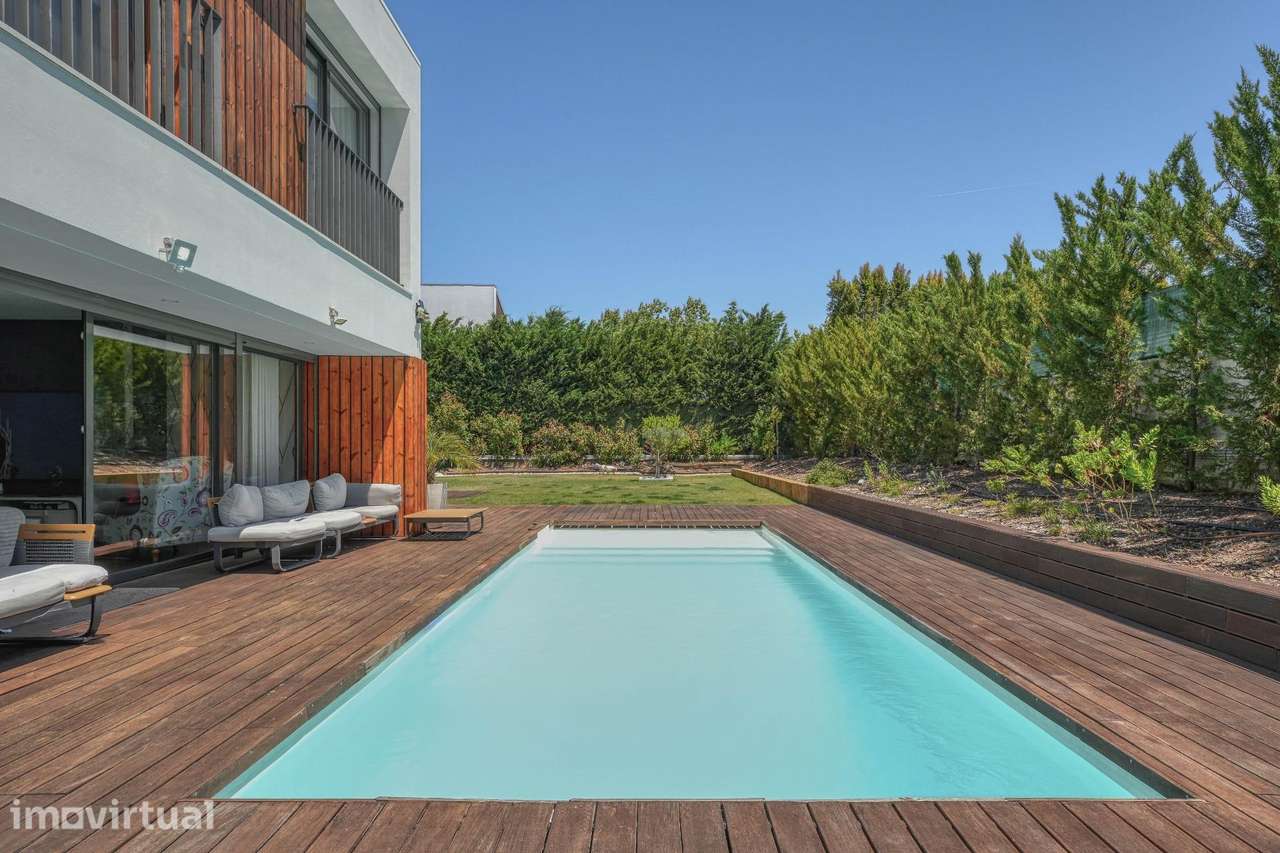 Moradia T5 com Piscina | Oeiras Golf - Grande imagem: 2/53