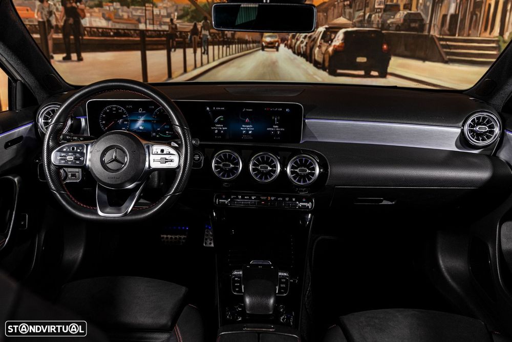Mercedes-Benz A 250 e AMG Line - 11