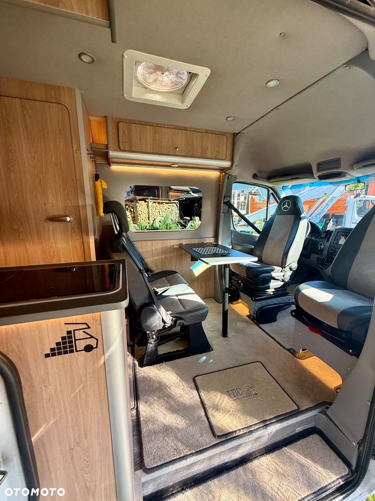 Mercedes-Benz SPRINTER - 6