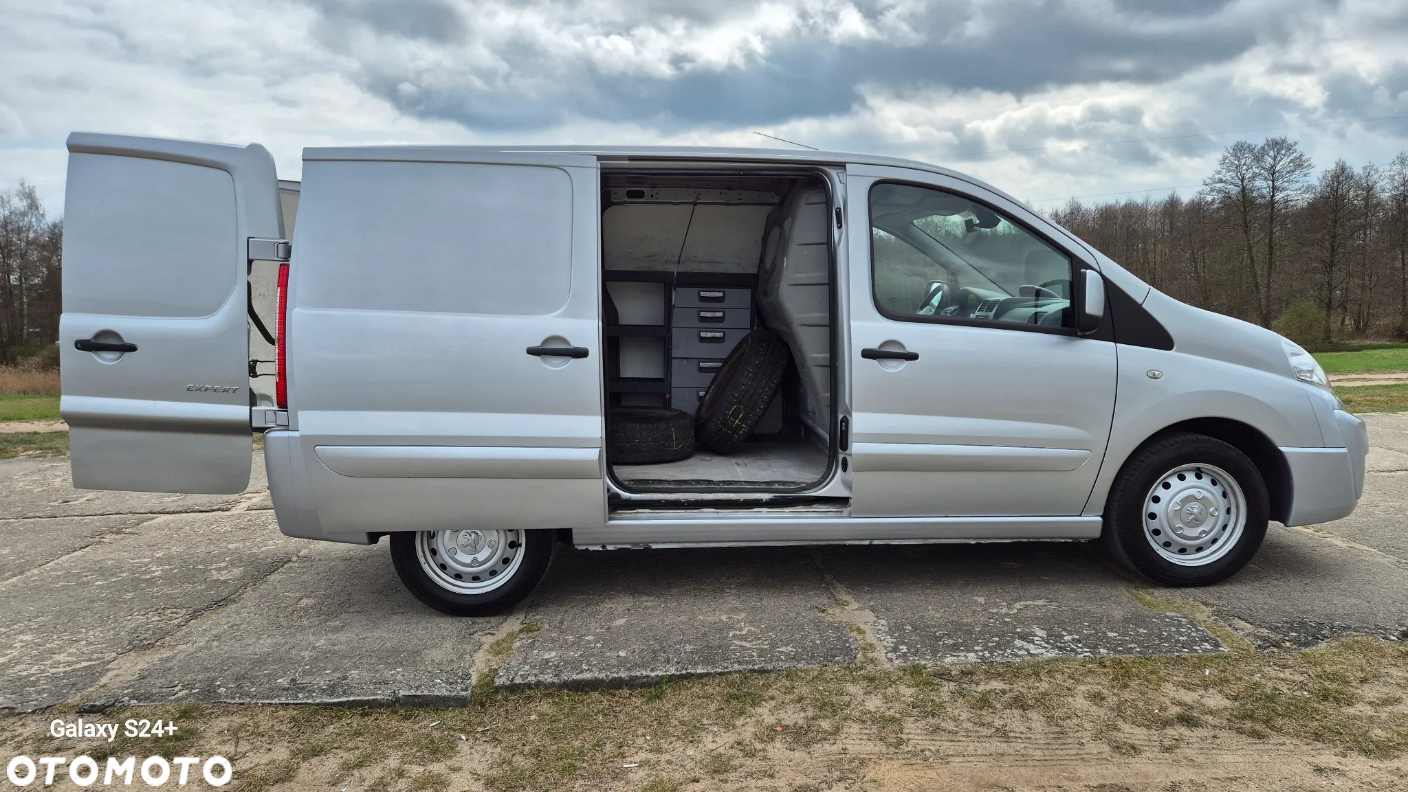 Peugeot EXPERT - 12