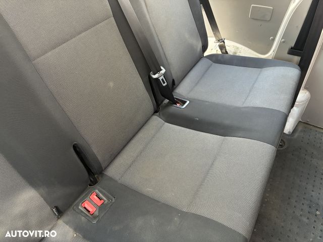 Volkswagen Transporter - 10