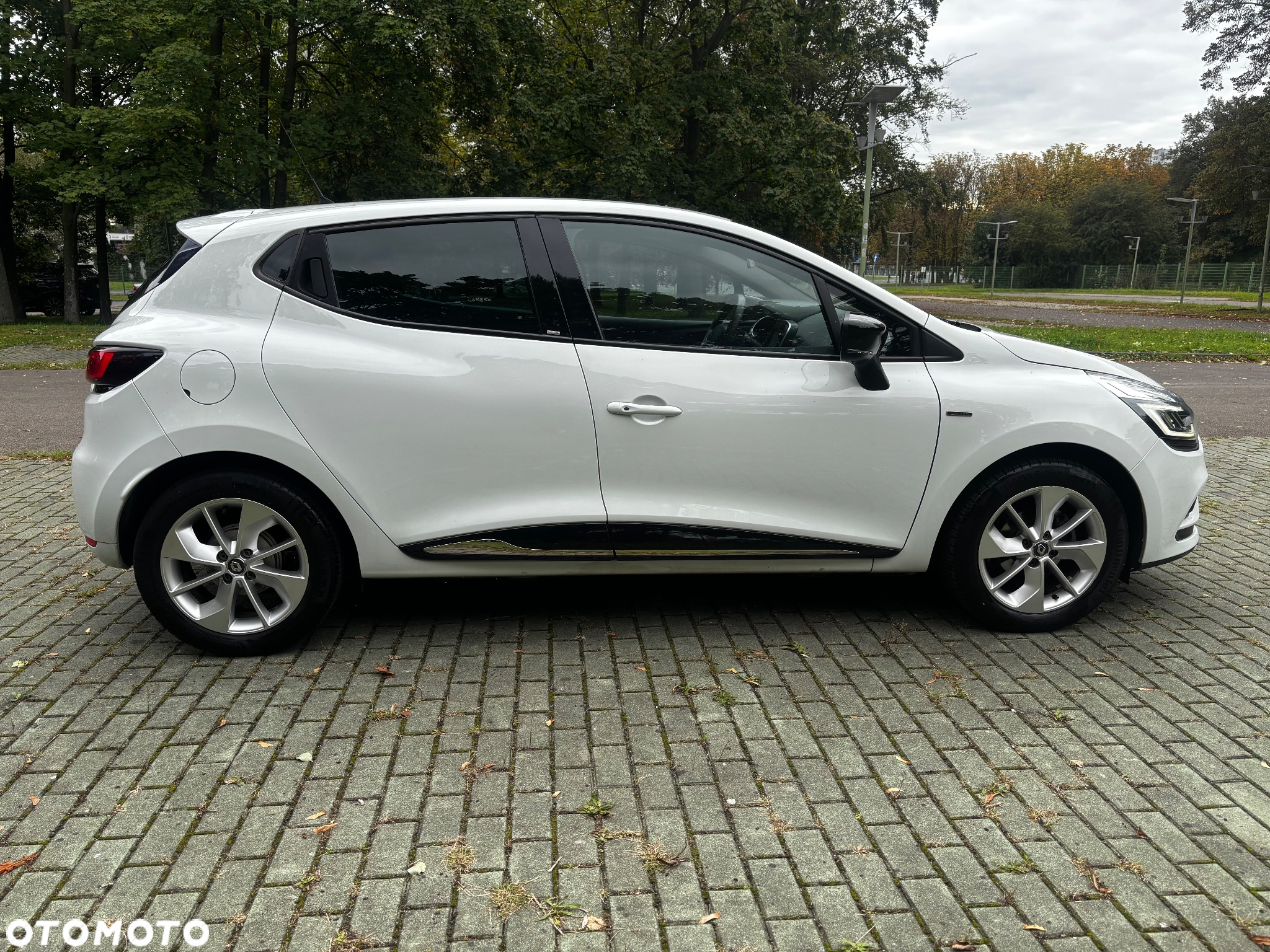 Renault Clio 0.9 Energy TCe Limited Plus - 4