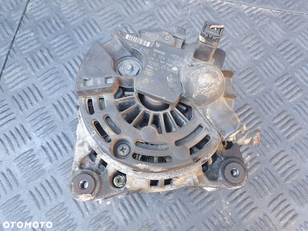 Alternator 8200251006 0124525076  Renault Laguna II Espace IV 1.9 DCI - 3