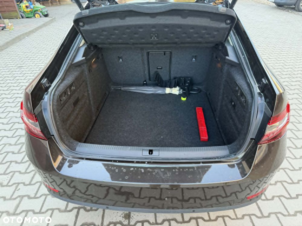 Skoda Superb 1.4 TSI ACT DSG Style - 11