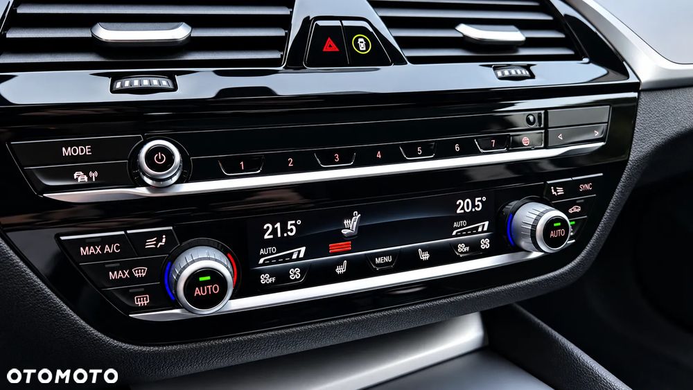 BMW Seria 5 520d Sport Line - 24