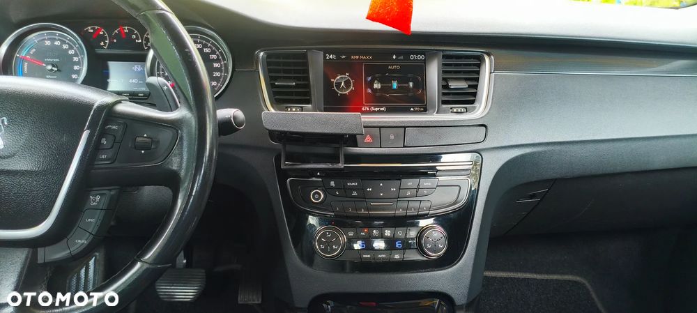Peugeot 508 Hybrid4 - 10