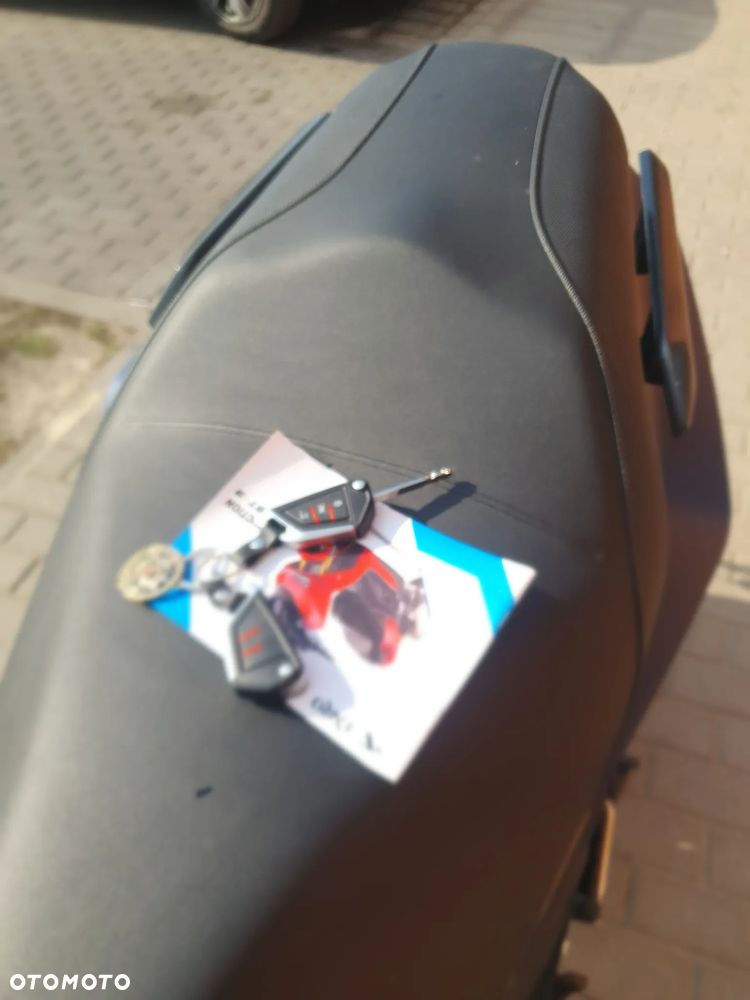 Yamaha Inny - 26