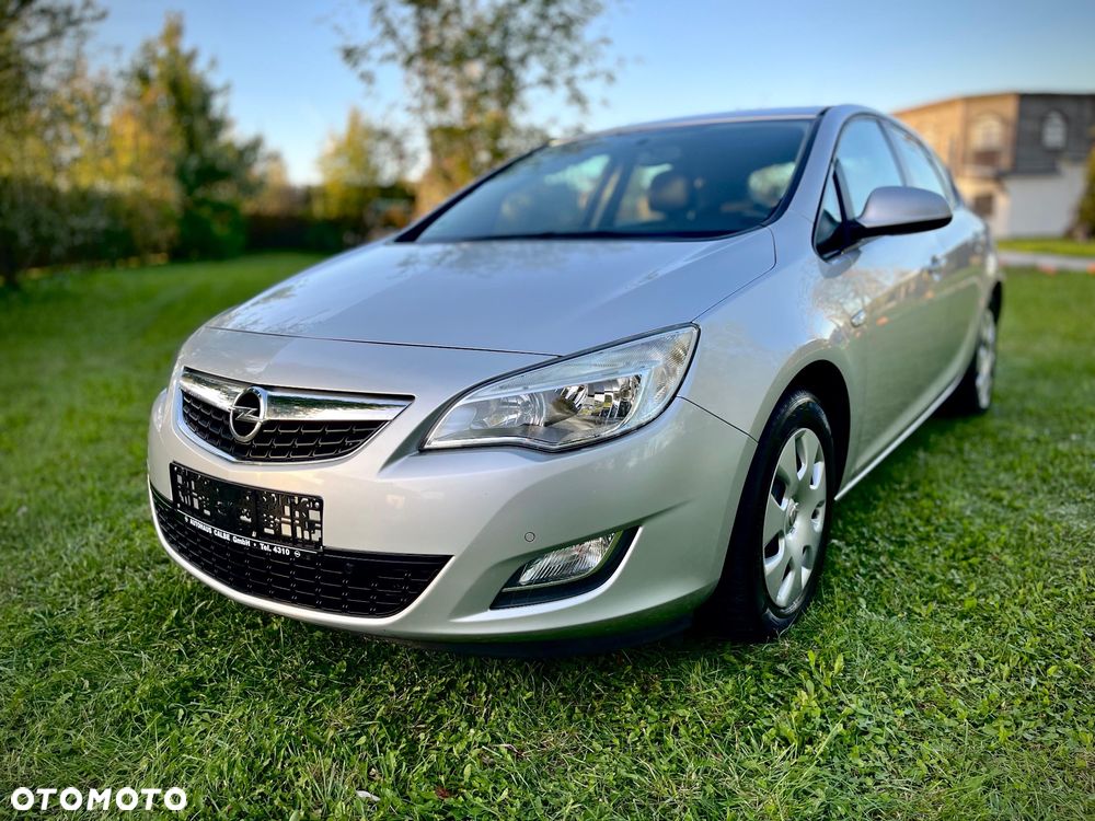 Opel Astra IV 1.6 Edition - 1