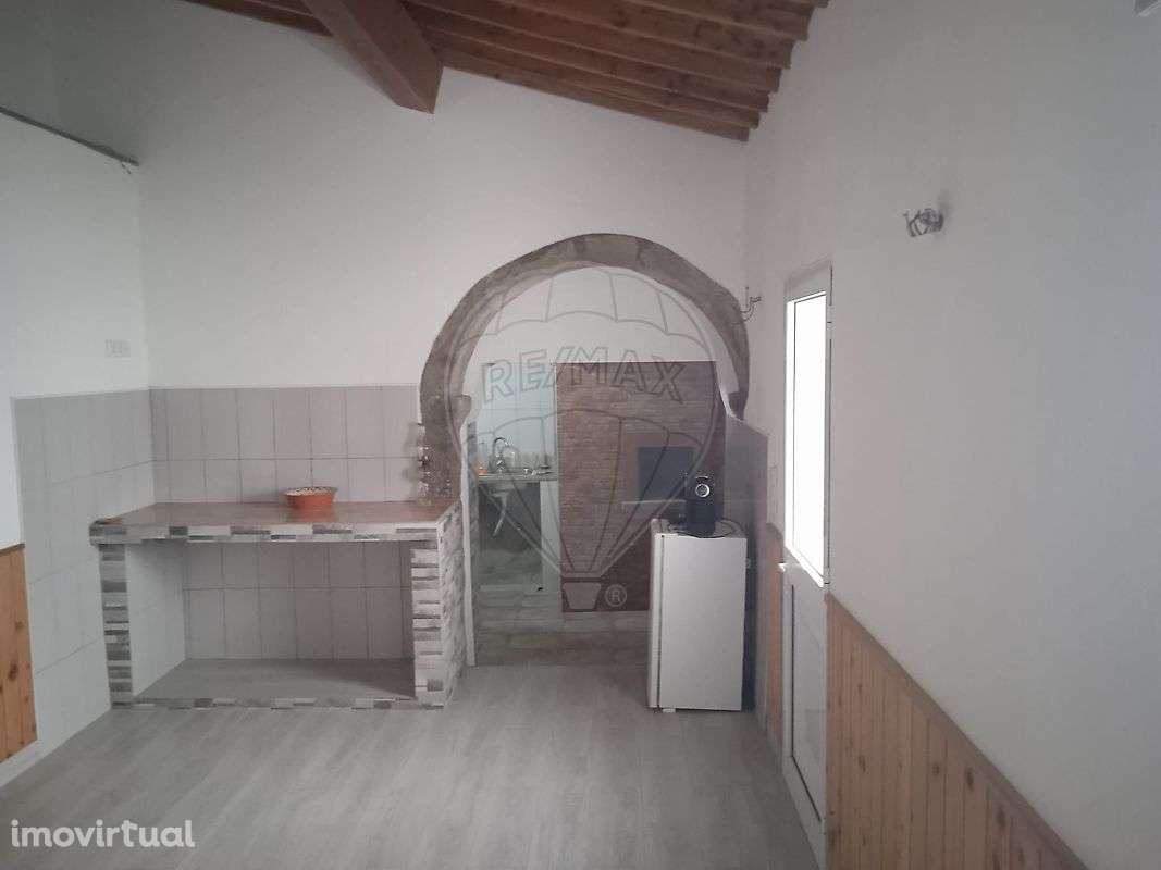 Moradia T1 para venda - Grande imagem: 5/10