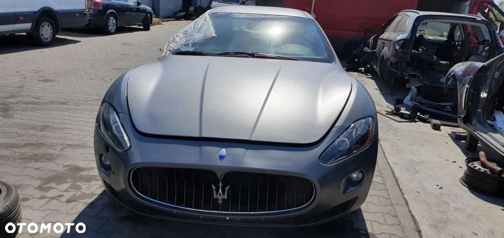 SZYBA TYŁ MASERATI GRANTURISMO MC Sport Line - 4