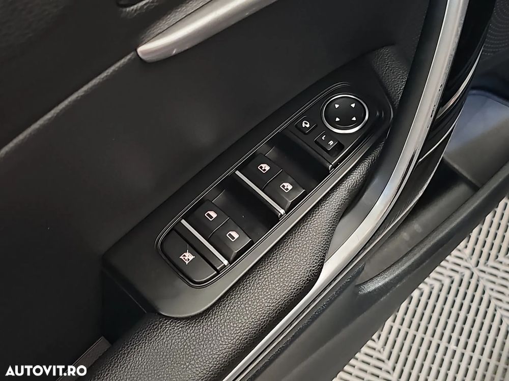 Kia XCeed - 15