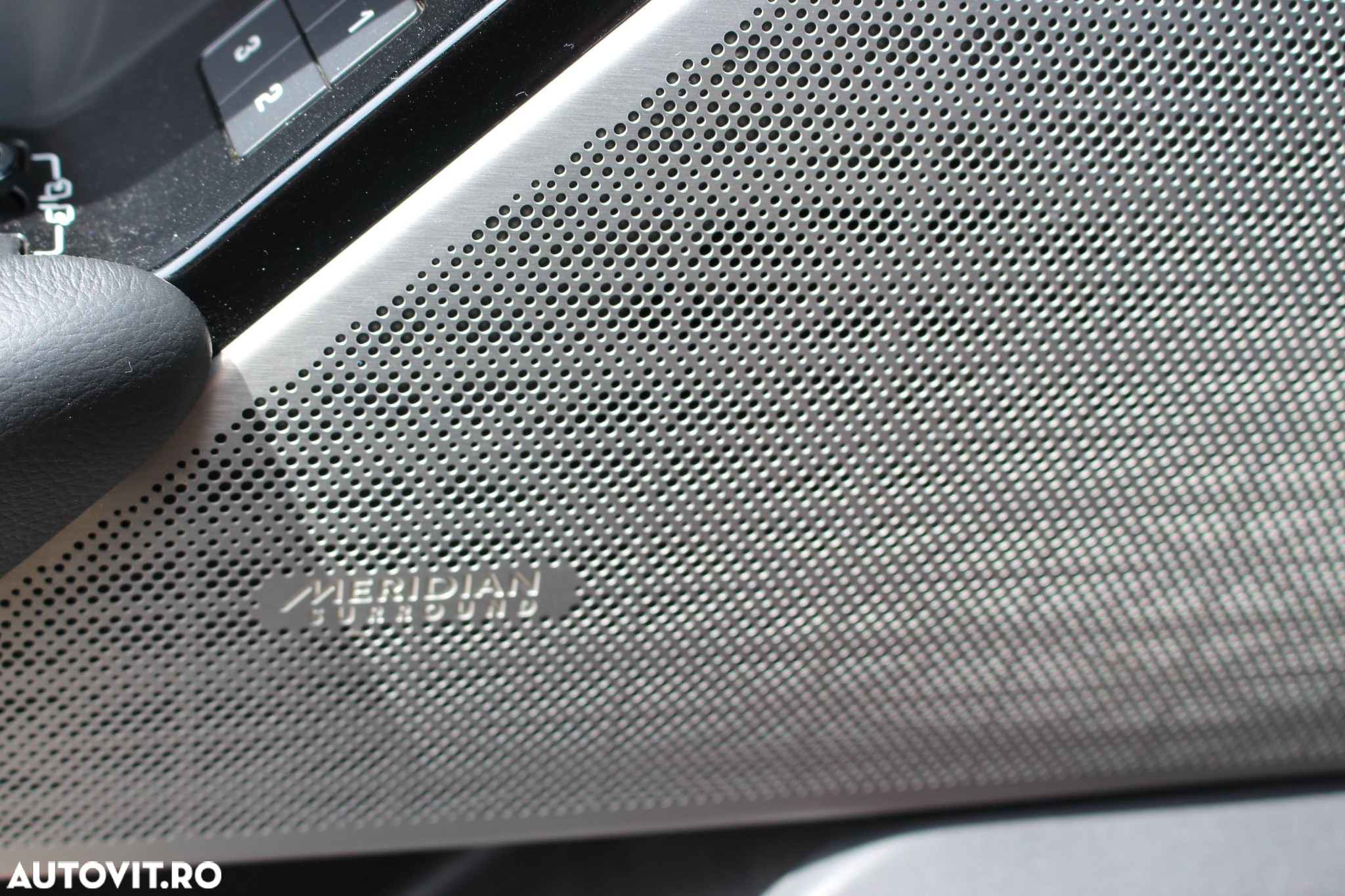 Land Rover Range Rover Velar 2.0 R-Dynamic - 25