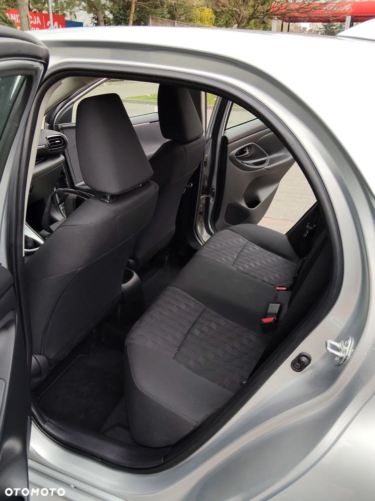 Toyota Yaris 1.5 Comfort - 20