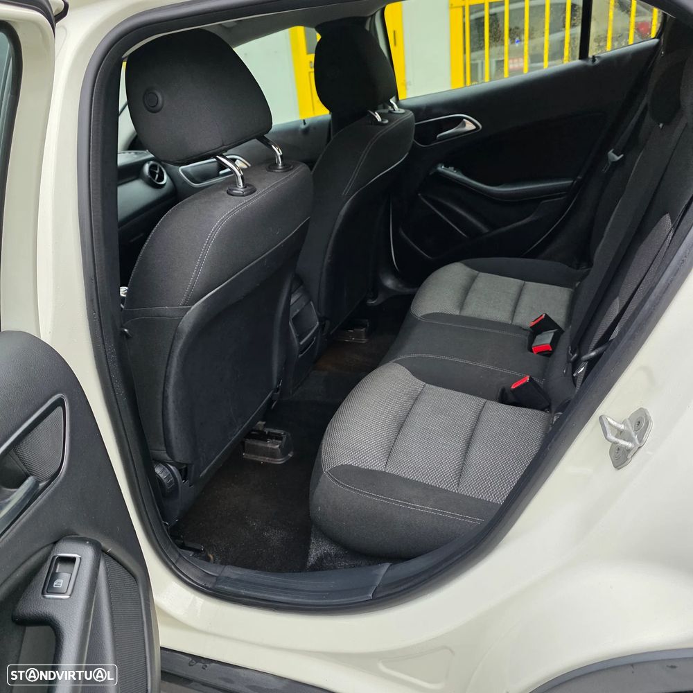 Mercedes-Benz GLA 180 (CDI) d Style - 10