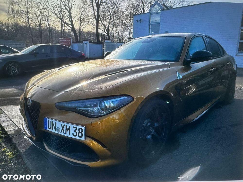 Alfa Romeo Giulia 2.9 Bi Turbo V6 Quadrifoglio Nring - 1