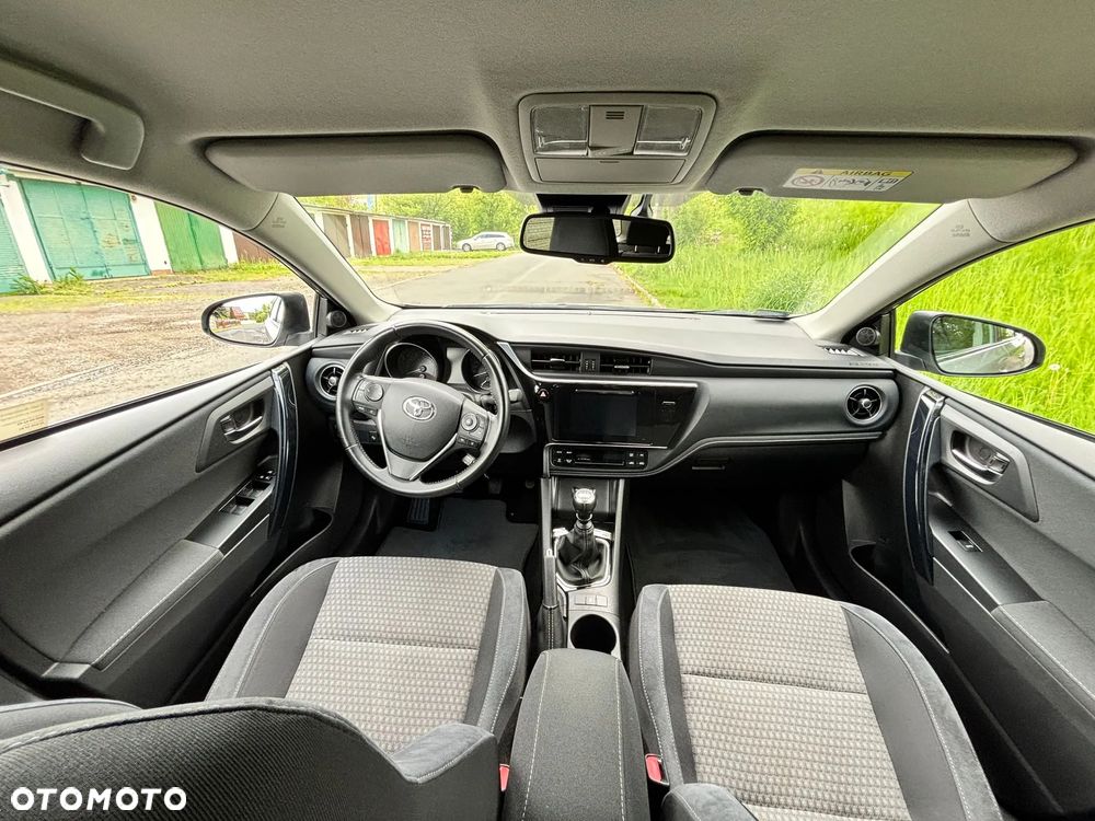 Toyota Auris - 3