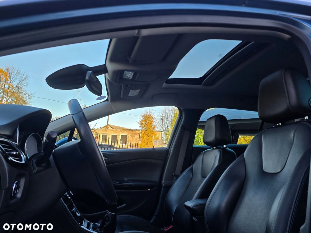 Opel Astra 1.4 T Elite S&S - 32