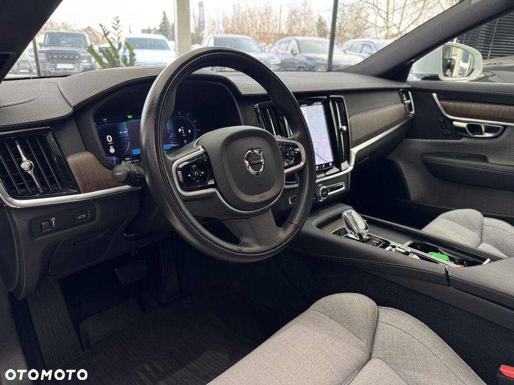 Volvo V90 - 8