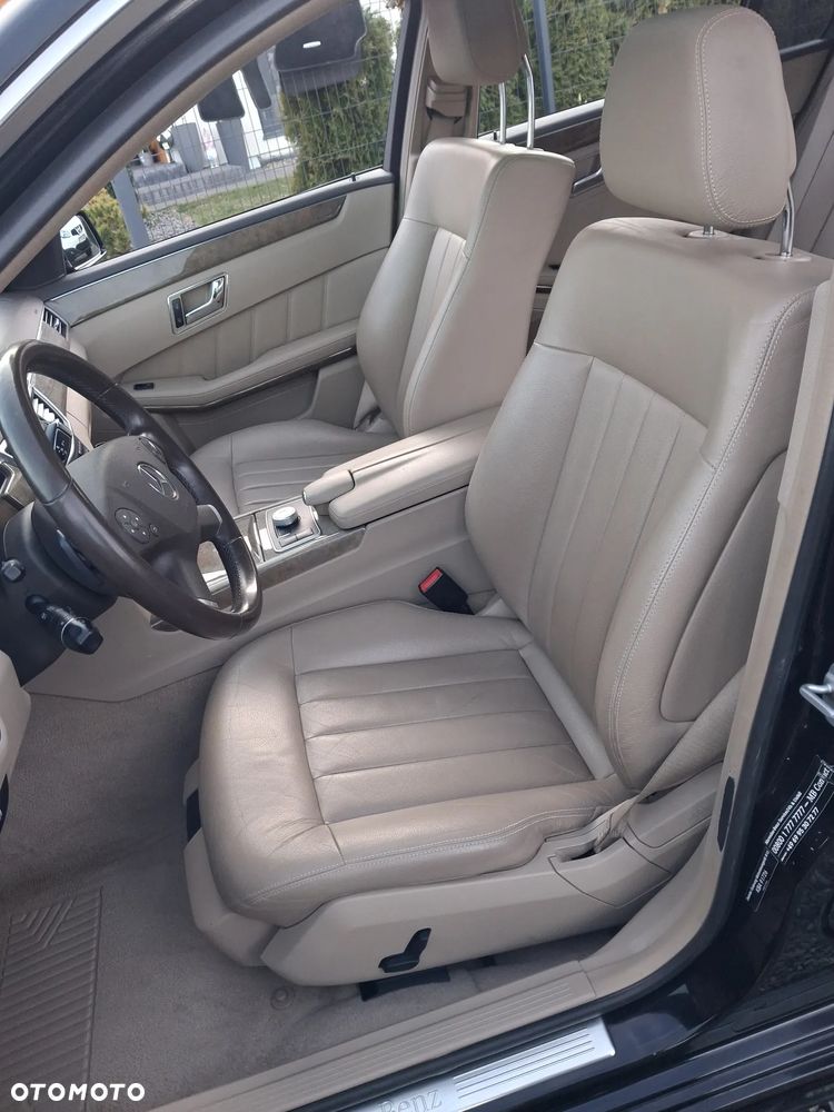 Mercedes-Benz Klasa E 350 CDI 4-Matic BlueEff Avantgarde - 22