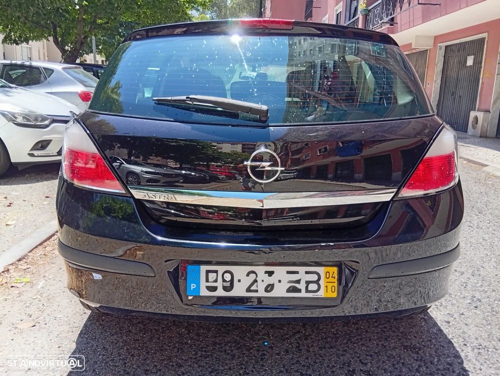 Opel Astra 1.4 Elegance - 2