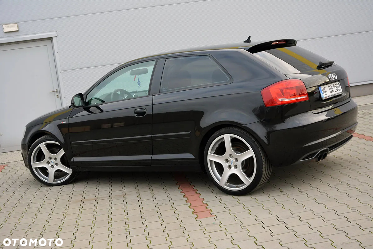 Audi A3 1.8 TFSI S line Sportpaket - 12