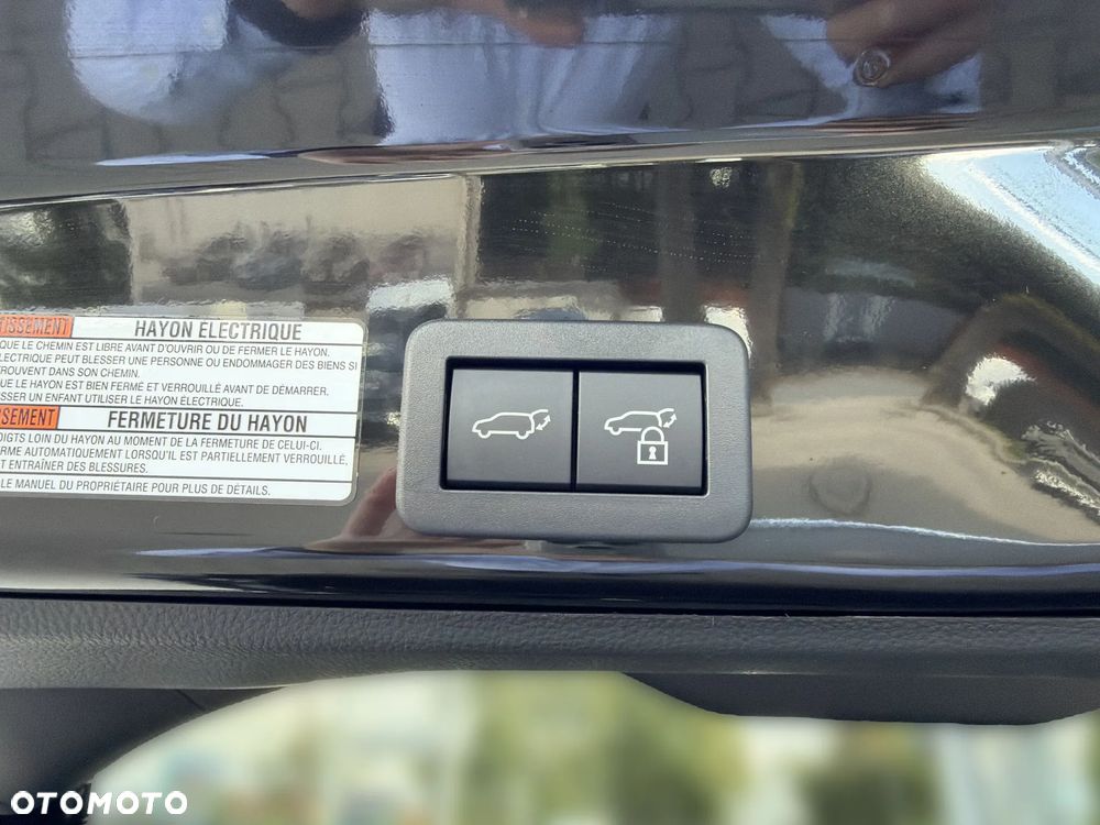 Toyota Yaris Cross Hybrid 1.5 Executive - 13