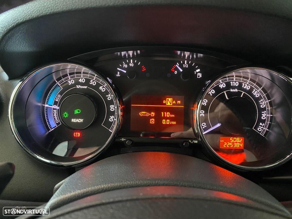 Peugeot 3008 2.0 HDi Hybrid4 91g - 11