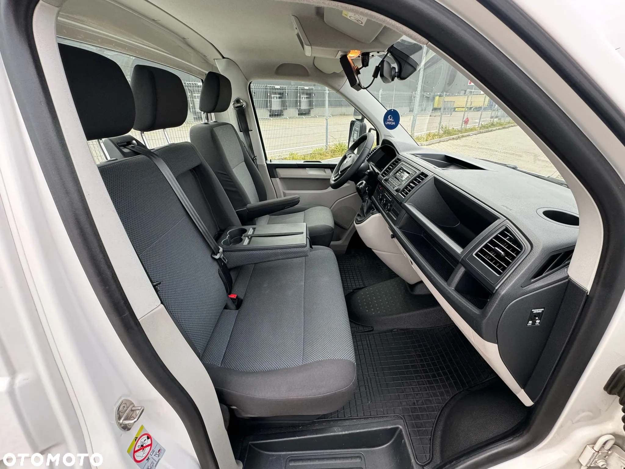 Volkswagen T6 - 6