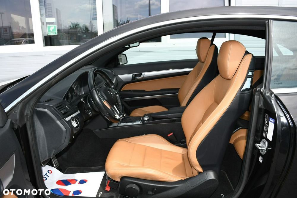 Mercedes-Benz Klasa E - 19