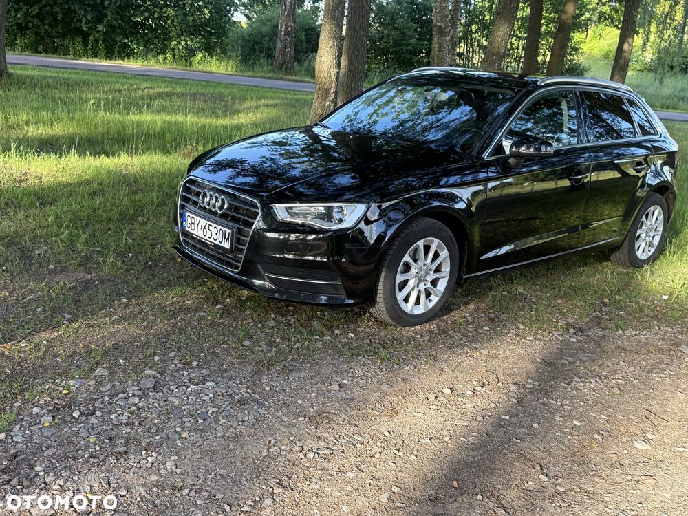 Audi A3 Sportback - 2