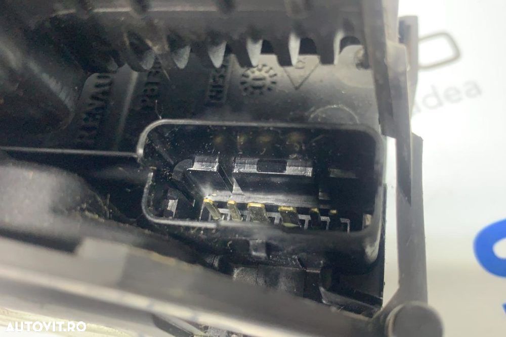 Incuietoare usa stanga fata Renault Master III 2010-2016 Euro 5 - 3