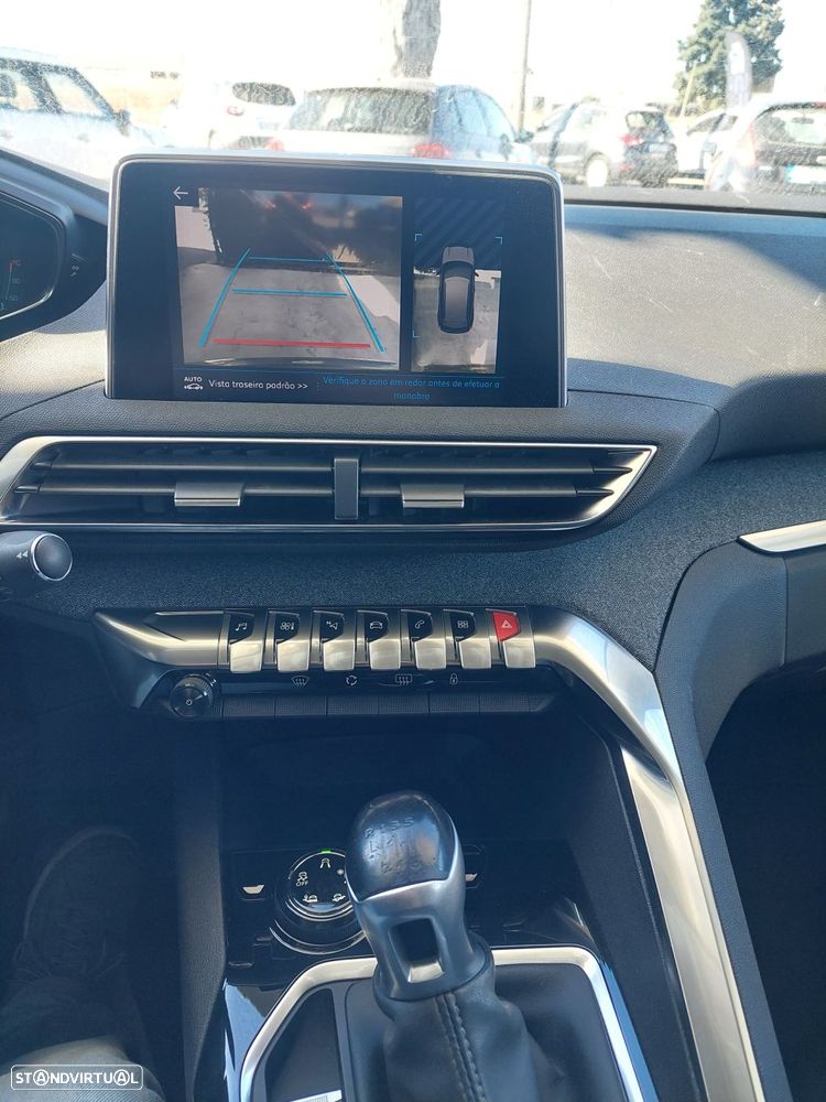 Peugeot 3008 1.2 PureTech Allure - 8