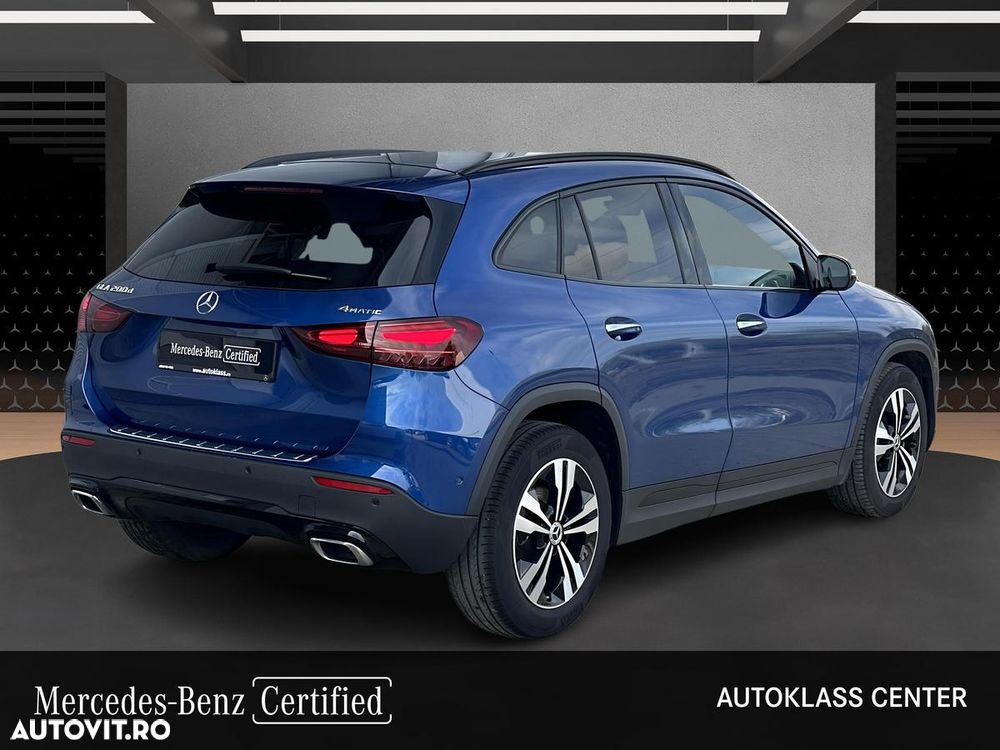 Mercedes-Benz GLA 200 d 4MATIC Aut. - 10