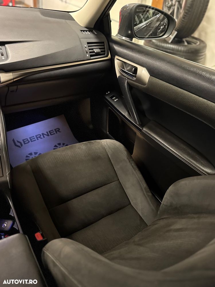 Lexus CT Executive Line - 28