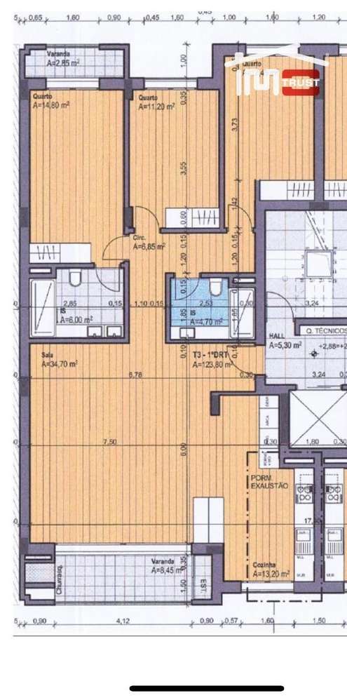 Apartamento T3 com Parqueamento e Varanda com churrasqueira - Grande imagem: 4/28