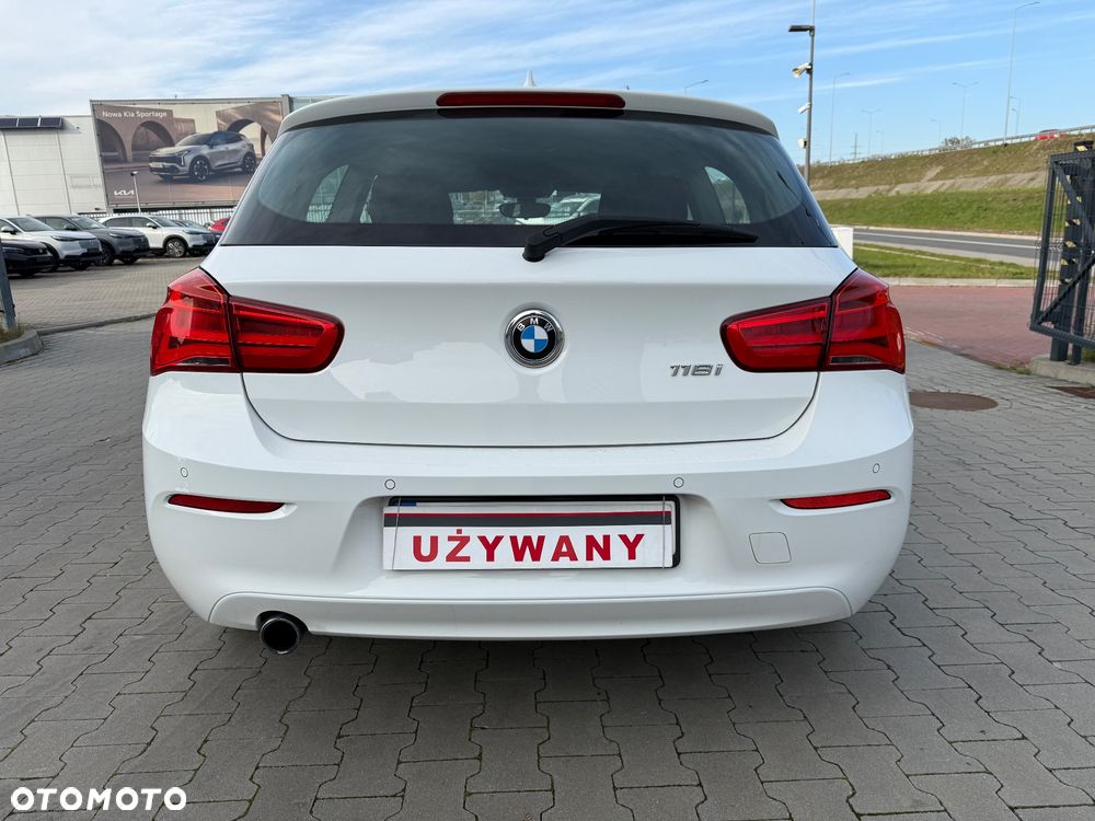 BMW Seria 1 118i Advantage - 8