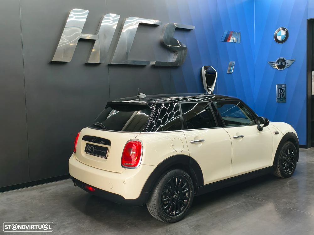 MINI 5 Portas Cooper D - 3