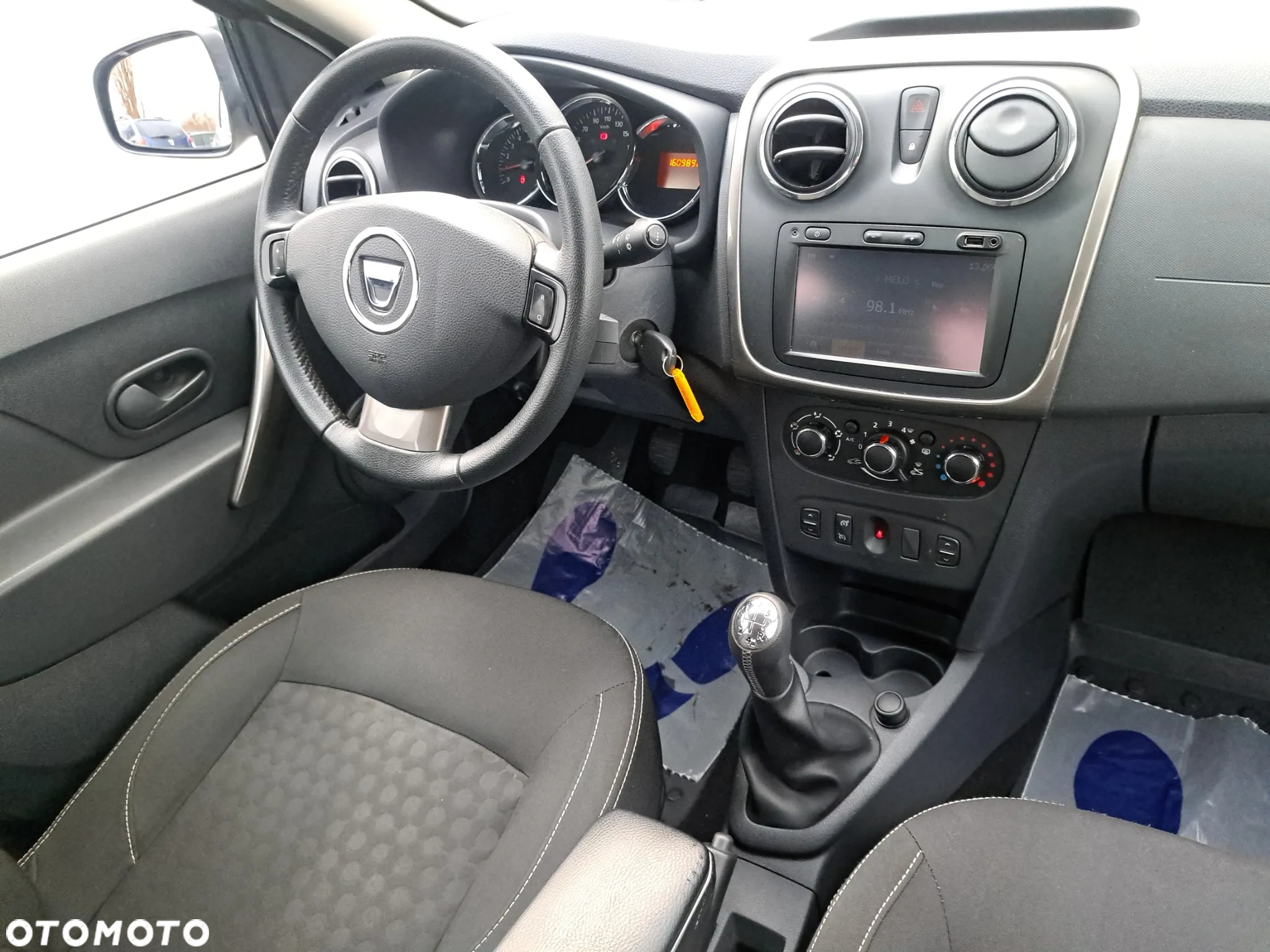 Dacia Sandero 0.9 TCe Laureate - 10