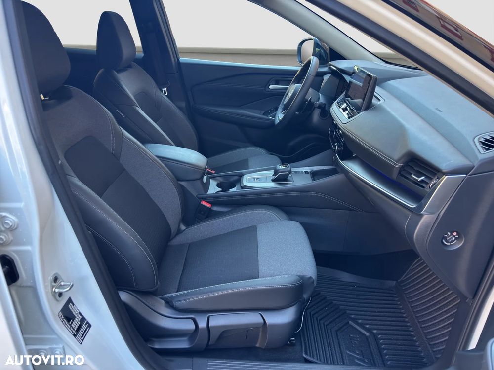 Nissan Qashqai 1.3 DIG-T MHEV Xtronic Premiere Edition - 19