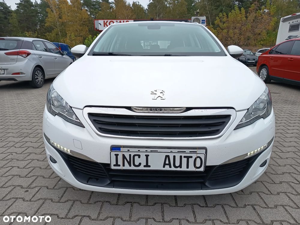 Peugeot 308 1.2 PureTech Allure S&S - 2