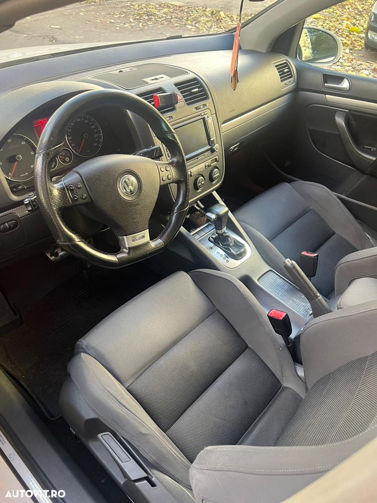 Volkswagen Golf 2.0 TDI DPF DSG GT Sport - 4