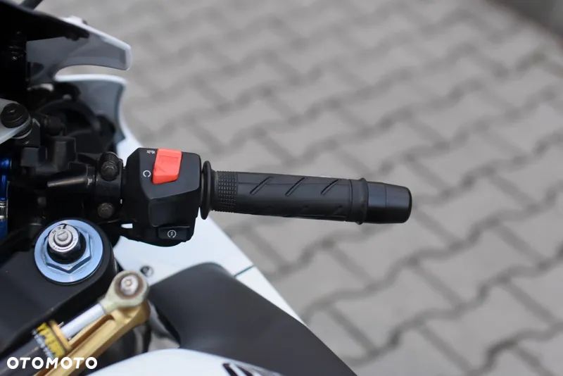 Honda CBR - 37