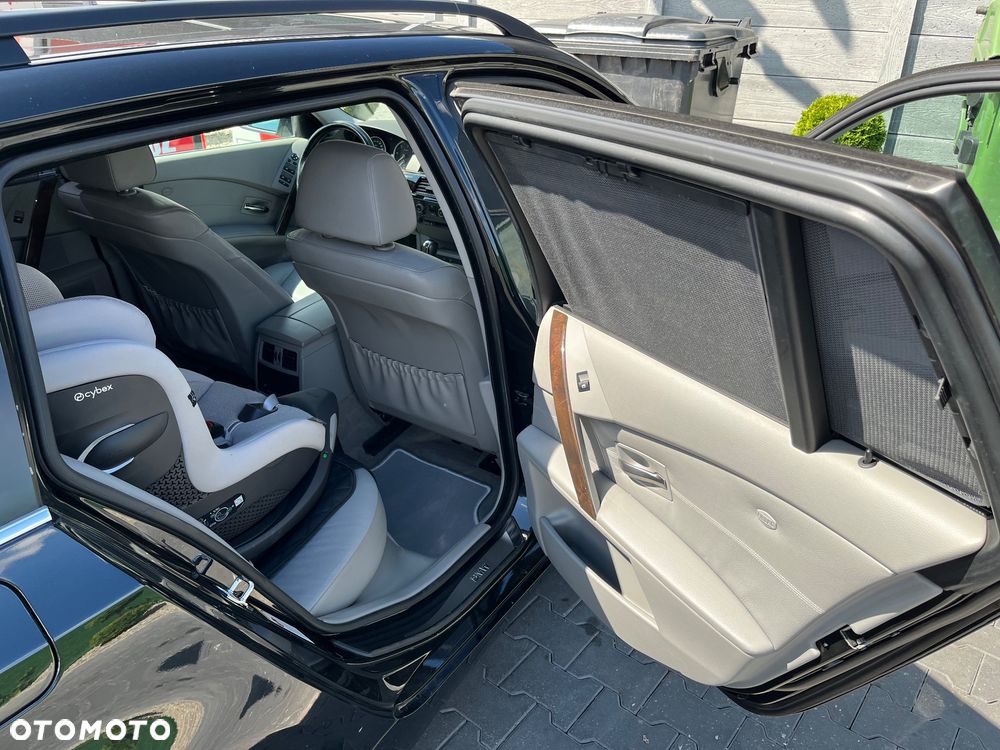 BMW Seria 5 - 12