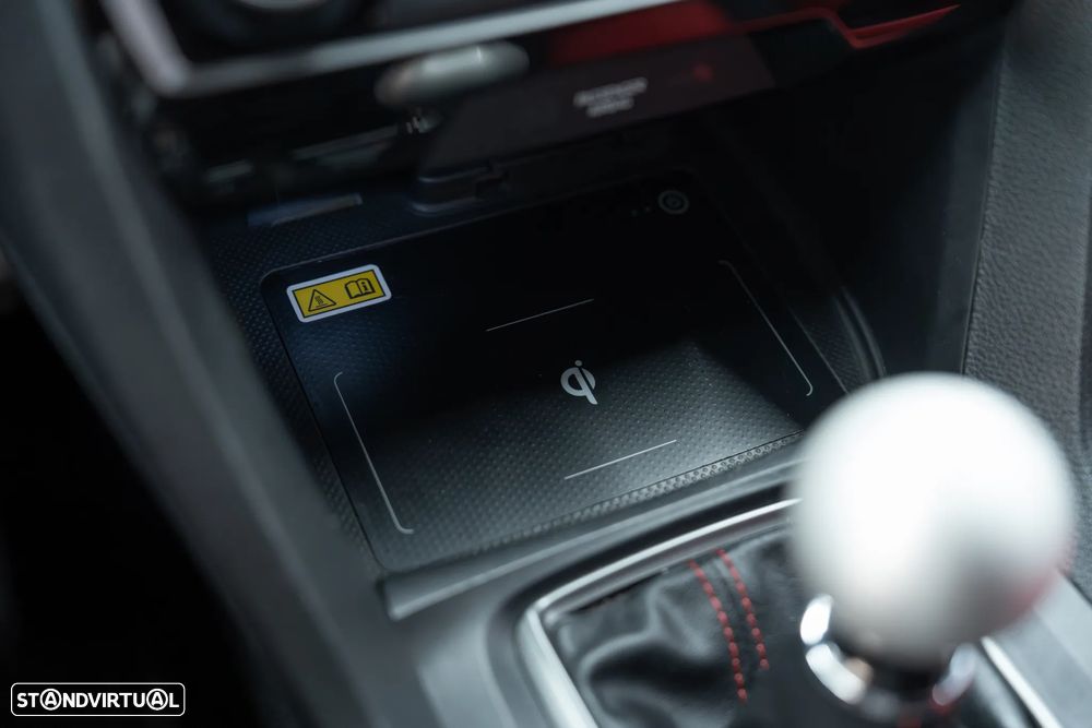 Honda Civic 2.0 VTEC Turbo Type R - 47