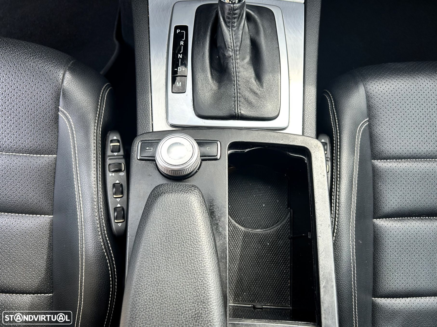 Mercedes-Benz E 250 CDi Avantgarde BlueEfficiency Auto. - 25