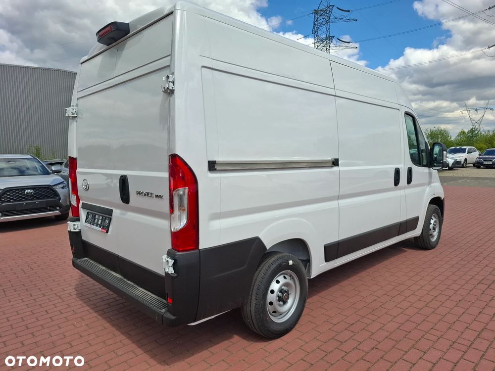 Toyota Proace Max - 10